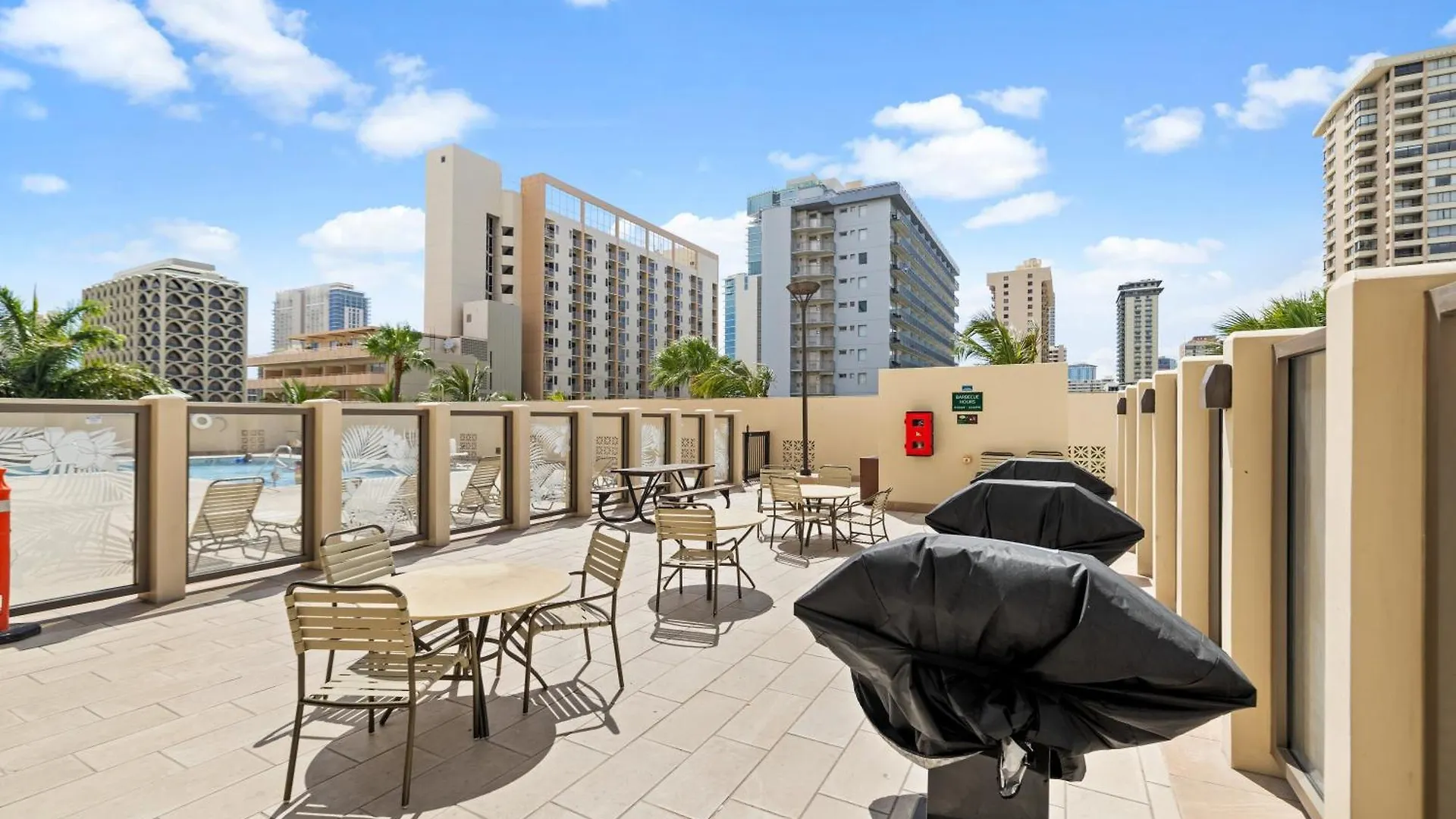 Royal Kuhio 2302 - Spacious Studio With Stunning Mountain Views In The Heart Of Waikiki! هونولولو 0*,