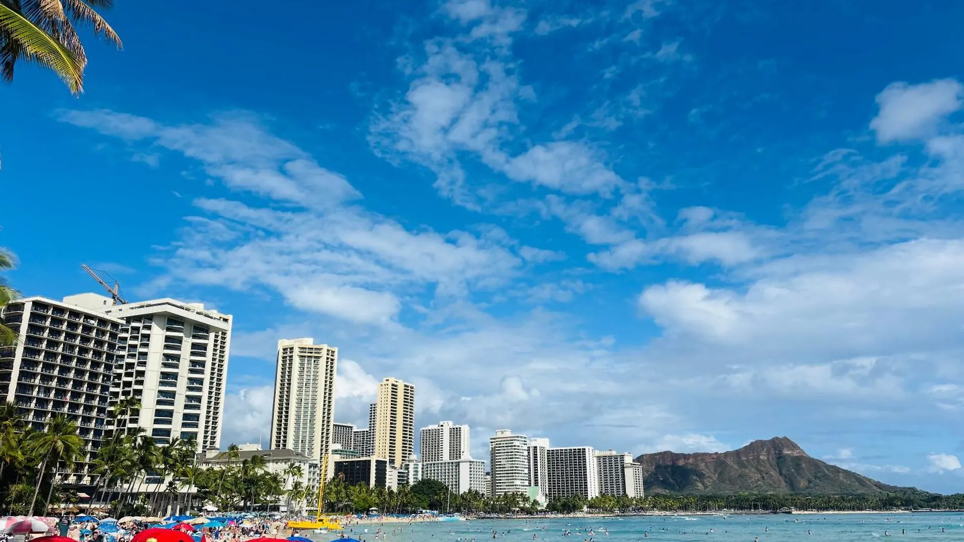 بيت للعطل Royal Kuhio 2302 - Spacious Studio With Stunning Mountain Views In The Heart Of Waikiki! هونولولو